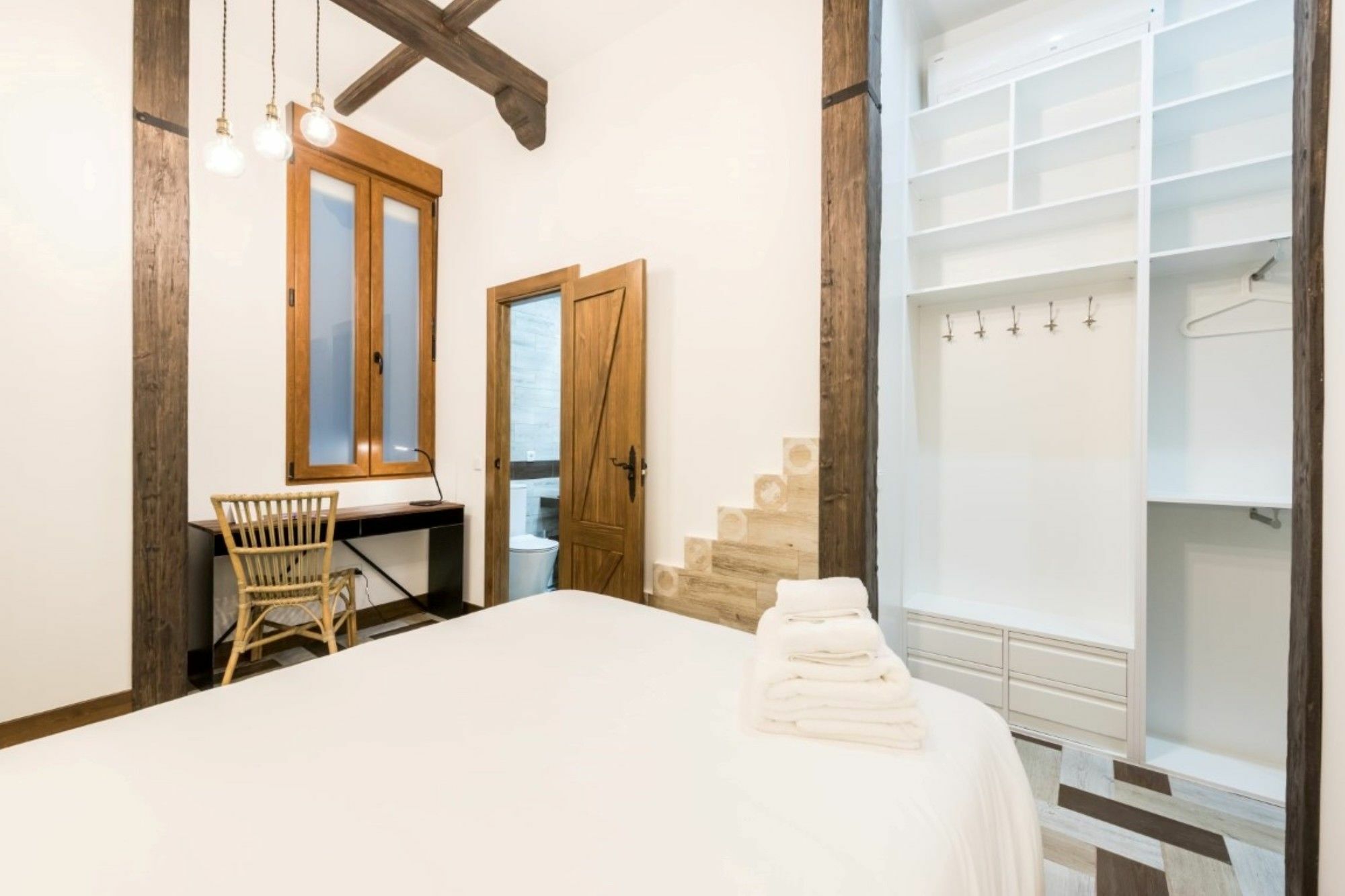 Pedro Zerolo Center Appartement